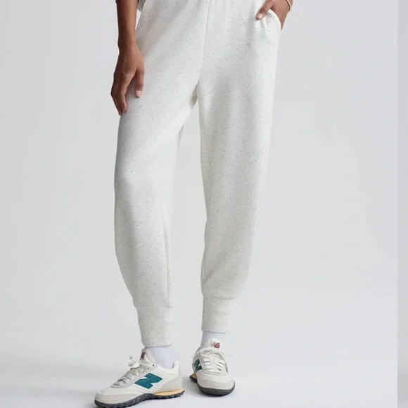 Varley Slim Cuff Pant 25” - Picture 3 of 6